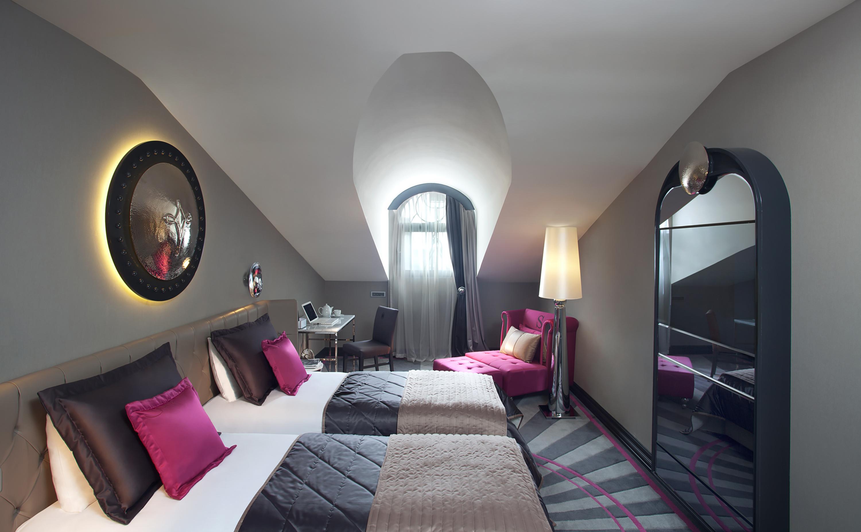 Sura Design Hotel & Suites